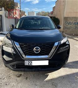نيسان روج